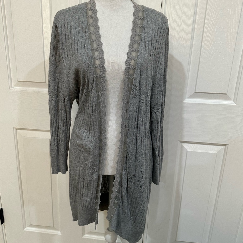 Boutique Buckle Gray Women's Pointelle Cardigan Size M